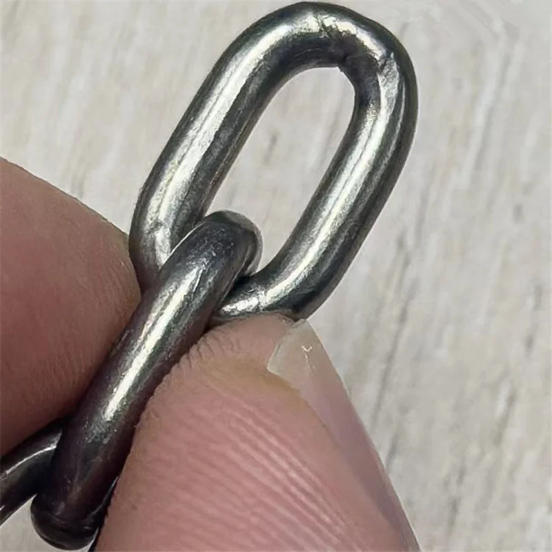 Titanium Chain